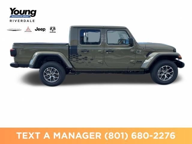 New 2026 Jeep Gladiator Sport AWD/4WD image 2