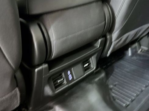 Used 2024 GMC Sierra 2500 Pro w/ Convenience Package image 24