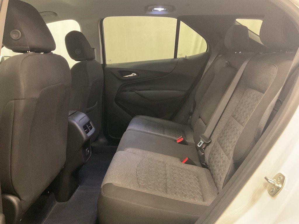 Used 2024 Chevrolet Equinox LT AWD/4WD image 35