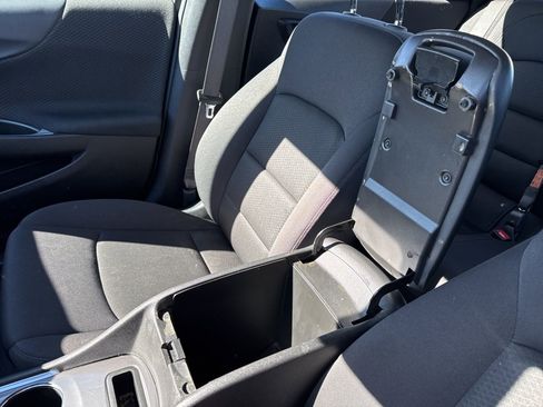 Used 2024 Chevrolet Malibu LT image 24