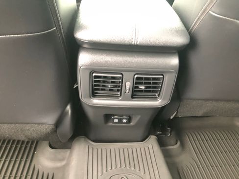 Certified 2020 Toyota RAV4 Limited image 28