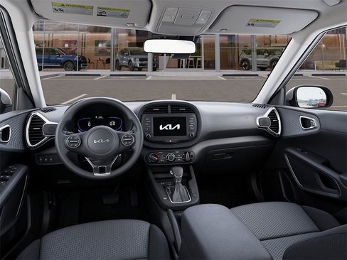 New 2025 Kia Soul LX w/ LX Technology Package image 14