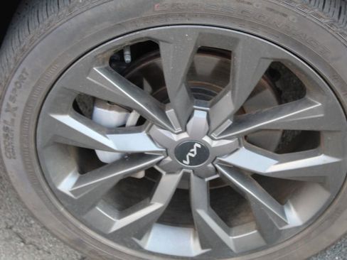 Used 2023 Kia Sorento X-Line EX image 9