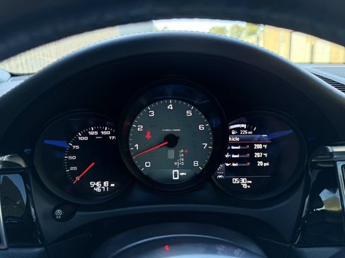 Used 2018 Porsche Macan S AWD/4WD image 21