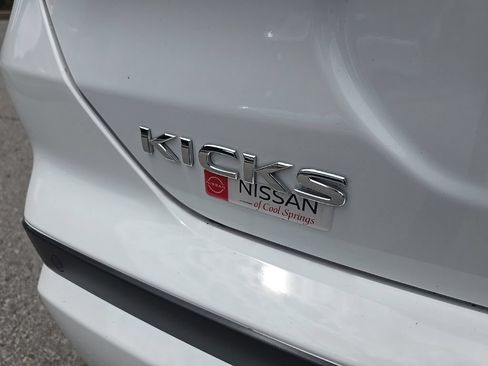 Certified 2025 Nissan Kicks Play S FWD image 10