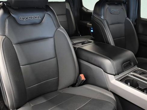 Used 2019 Ford F150 Raptor w/ Equipment Group 802A Luxury AWD/4WD image 6