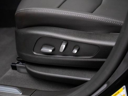 New 2025 Cadillac XT5 Premium Luxury w/ Technology Package image 18