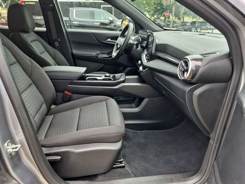 Used 2026 Chevrolet Equinox LT w/ Midnight Edition FWD image 24