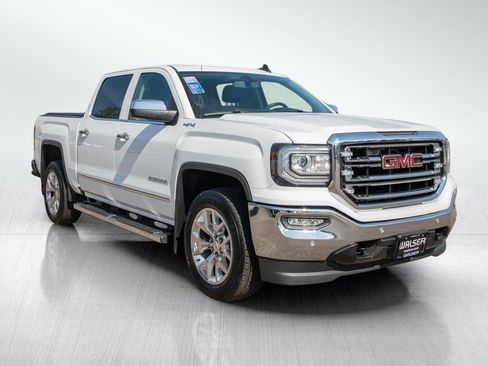Used 2017 GMC Sierra 1500 SLT w/ SLT Premium Package AWD/4WD image 7