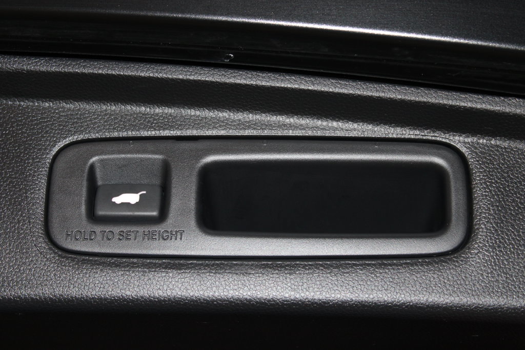 Used 2025 Honda CR-V Sport-L image 32