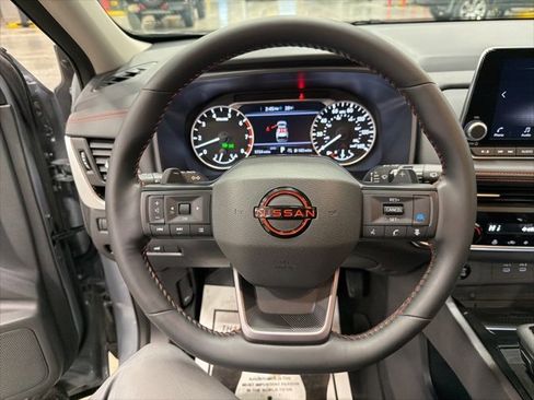 Used 2025 Nissan Rogue SV w/ Rock Creek Premium Package image 21