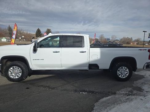 Used 2024 Chevrolet Silverado 2500 LTZ w/ LTZ Convenience Package AWD/4WD image 7