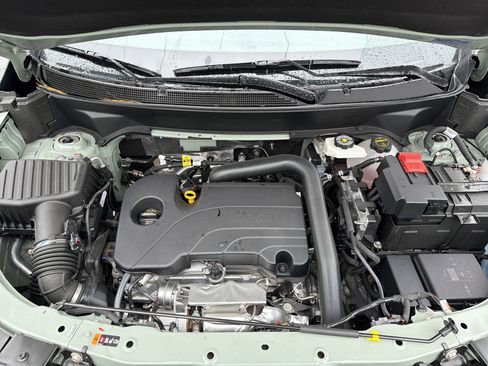 Certified 2026 Chevrolet Equinox ACTIV w/ Convenience Package III image 10