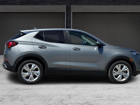 Used 2025 Buick Encore GX Preferred FWD image 3