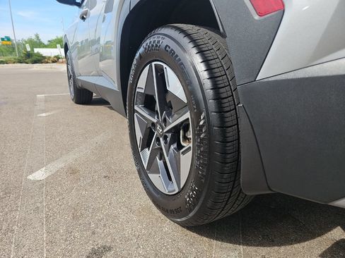 Certified 2025 Hyundai Tucson SEL AWD/4WD image 42