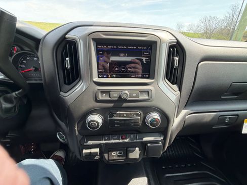 New 2026 GMC Sierra 2500 Pro w/ Convenience Package image 27