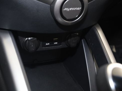 Used 2016 Hyundai Veloster w/ Option Group 02 image 22