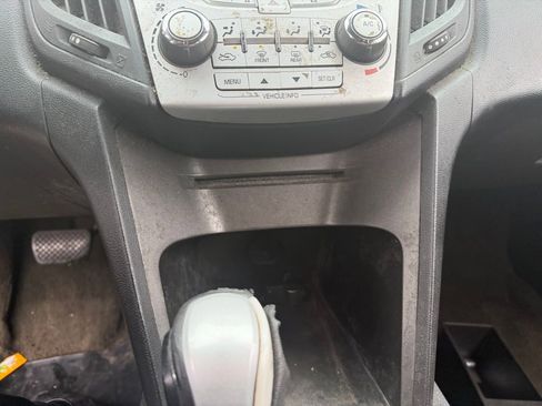 Used 2012 Chevrolet Equinox LT w/ Driver Convenience Package image 18