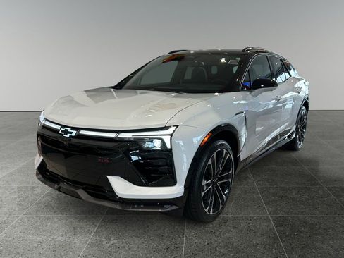 New 2026 Chevrolet Blazer EV SS image 3