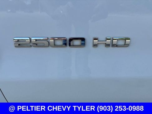 Used 2016 Chevrolet Silverado 2500 W/T w/ WT Convenience Package AWD/4WD image 11