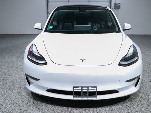 Used 2021 Tesla Model 3 Standard Range Plus RWD image 4