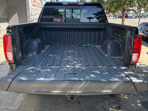 Used 2022 GMC Sierra 1500 Elevation w/ Preferred Package AWD/4WD image 25