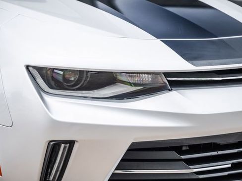 Used 2016 Chevrolet Camaro LT RWD image 46