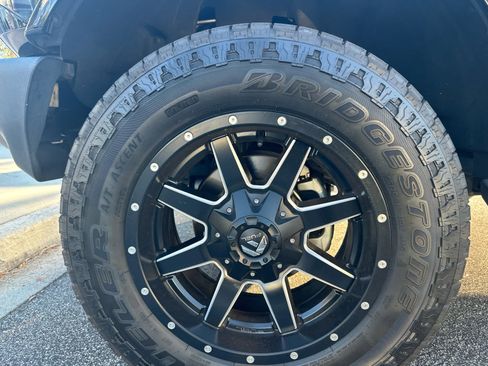 Used 2022 Ford Bronco Outer Banks image 6