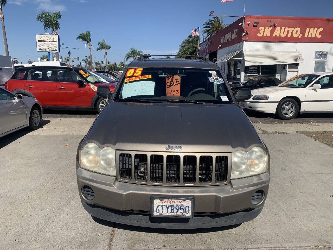 Used 2005 Jeep Grand Cherokee Laredo w/ Cargo Convenience Group RWD image 1