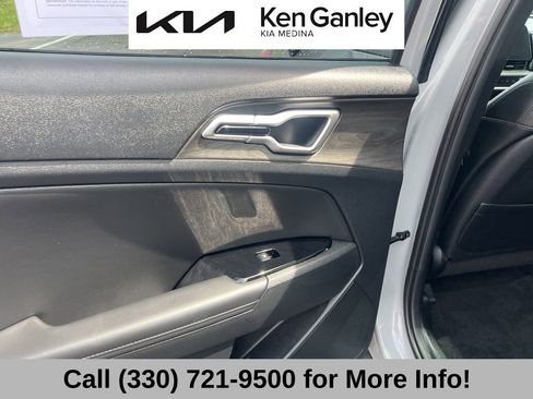Certified 2024 Kia Sportage X-Line w/ X-Line Premium Package image 34