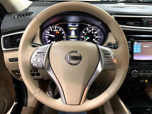 Used 2015 Nissan Rogue SL image 21