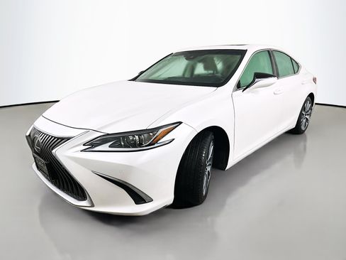 Used 2019 Lexus ES 350 w/ Premium Package FWD image 3