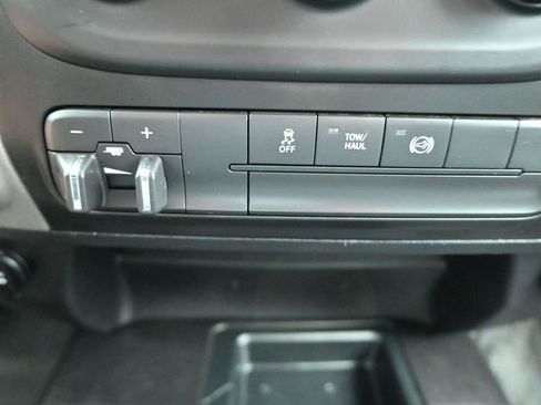 Used 2017 RAM 3500 Tradesman w/ Popular Equipment Group image 15