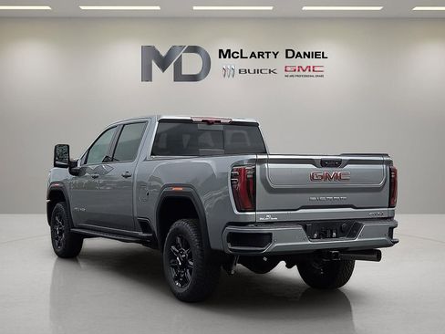New 2026 GMC Sierra 3500 AT4 w/ AT4 Premium Plus Package AWD/4WD image 4