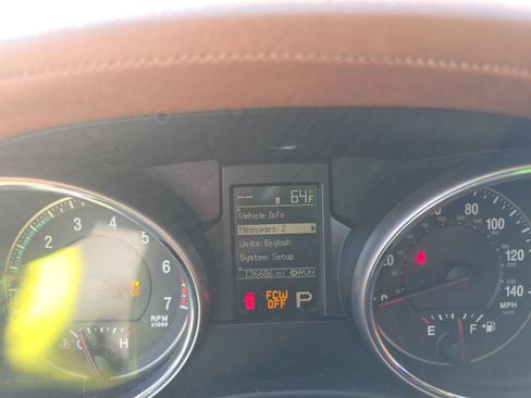 Used 2011 Jeep Grand Cherokee Overland Summit image 5