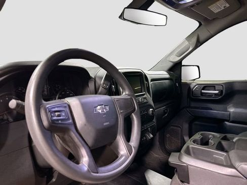 Used 2021 Chevrolet Silverado 1500 Custom Trail Boss w/ LPO, Dark Essentials Package AWD/4WD image 11