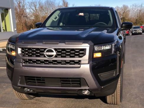 New 2026 Nissan Frontier SV w/ SV Convenience Package image 3