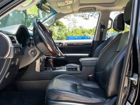 Used 2018 Lexus GX 460 Premium AWD/4WD image 18