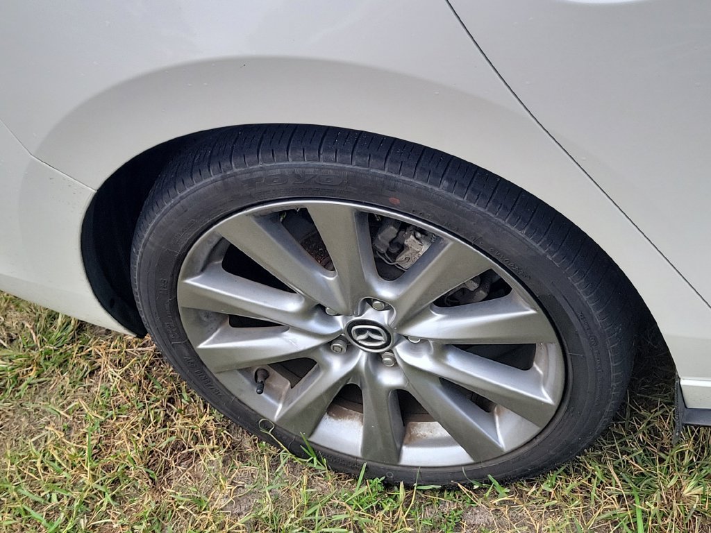 Used 2023 MAZDA MAZDA3 s FWD image 16