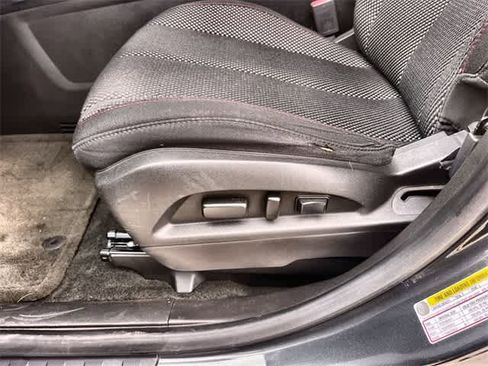 Used 2012 Chevrolet Equinox LT w/ Driver Convenience Package image 31