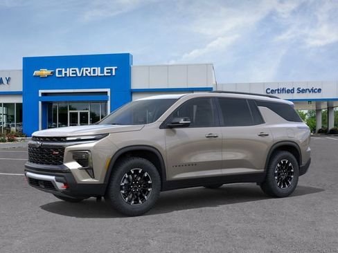 New 2026 Chevrolet Traverse Z71 w/ Driver Confidence Package AWD/4WD image 2