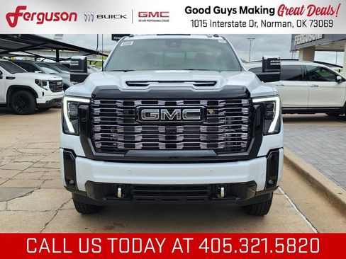 New 2026 GMC Sierra 3500 Denali Ultimate AWD/4WD image 7