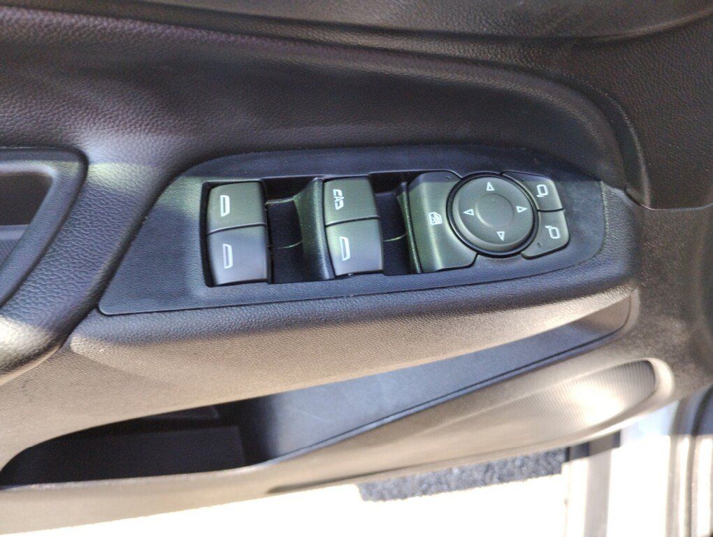 Used 2019 Chevrolet Equinox LT AWD/4WD image 13