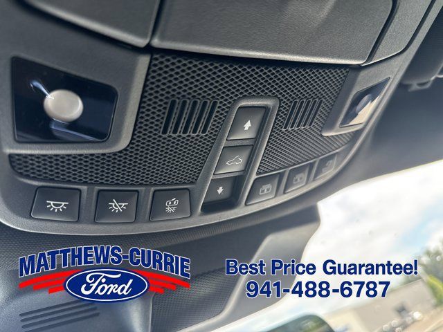 Used 2024 Lincoln Navigator L Reserve AWD/4WD image 24