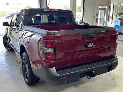 New 2025 Ford Maverick XLT w/ XLT Luxury Package image 4