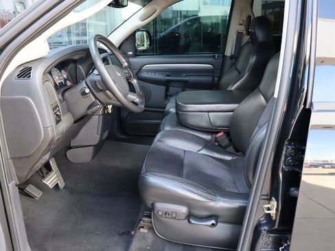 Used 2005 Dodge Ram 1500 Truck 2WD Quad Cab image 30