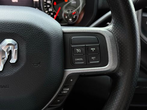 Used 2022 RAM 2500 Tradesman AWD/4WD image 36