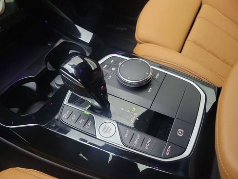 Used 2024 BMW X3 sDrive30i w/ Premium Package image 15