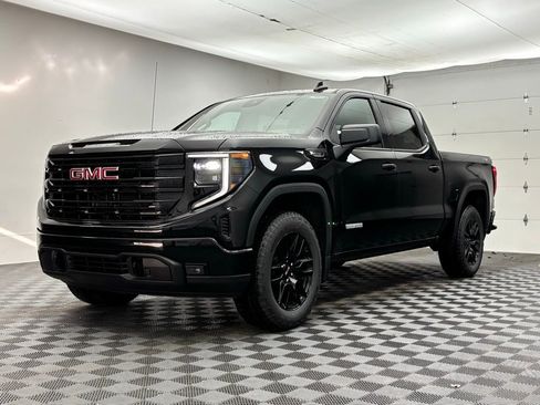 New 2026 GMC Sierra 1500 Elevation image 11