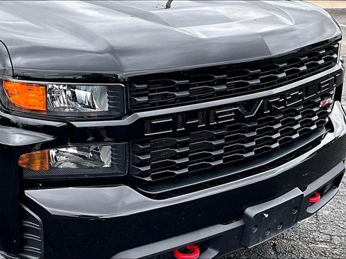 Used 2020 Chevrolet Silverado 1500 Custom Trail Boss w/ Custom Convenience Package AWD/4WD image 4